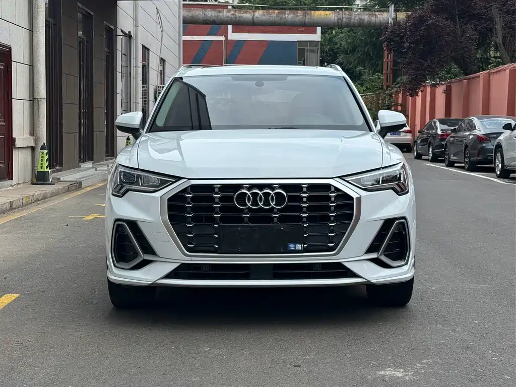 Audi Q3 2023