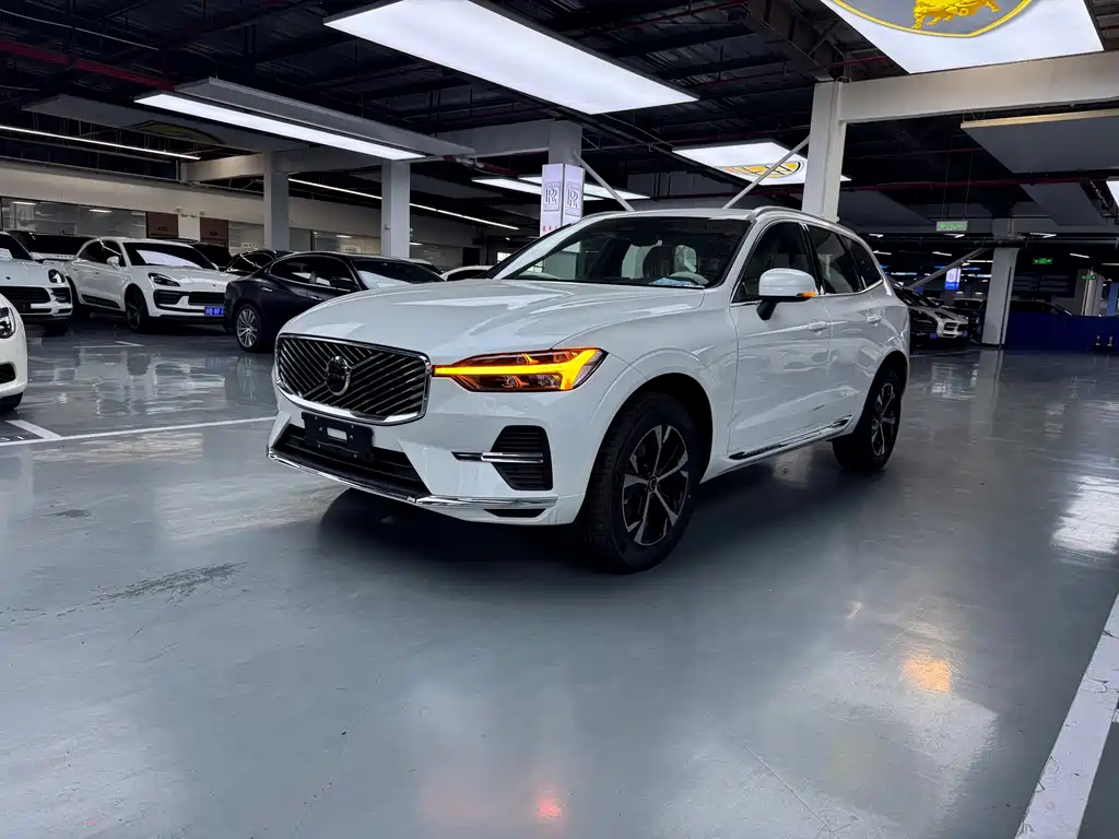 Volvo XC60 2026