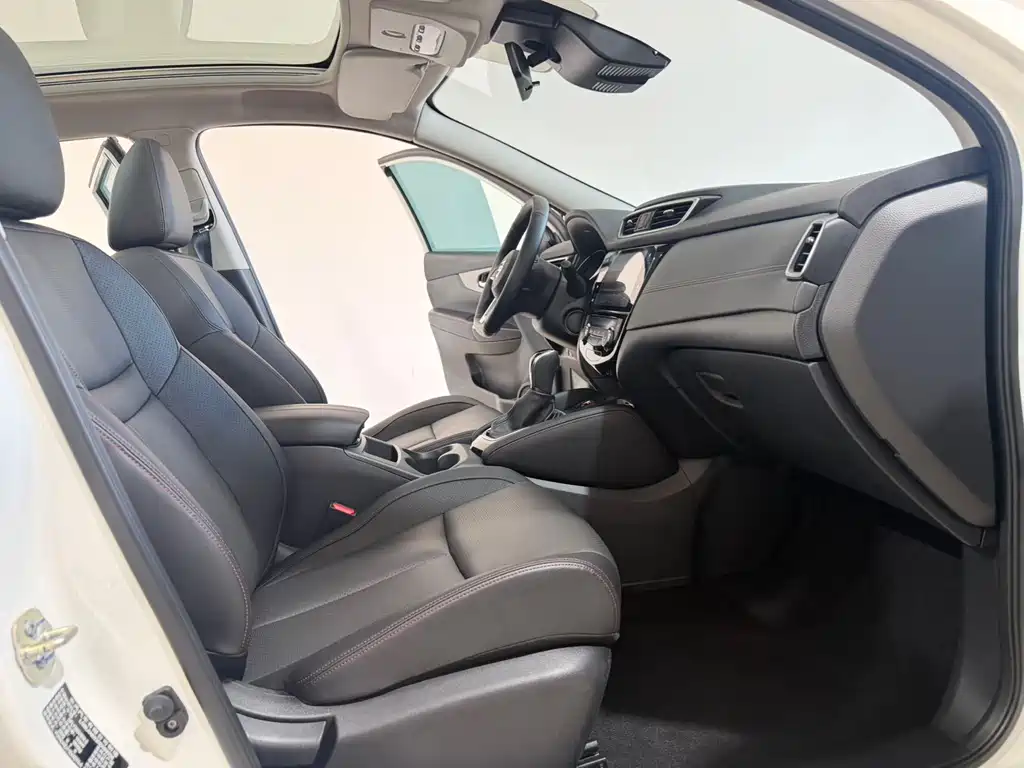 Nissan Qashqai 2023 — фото 10