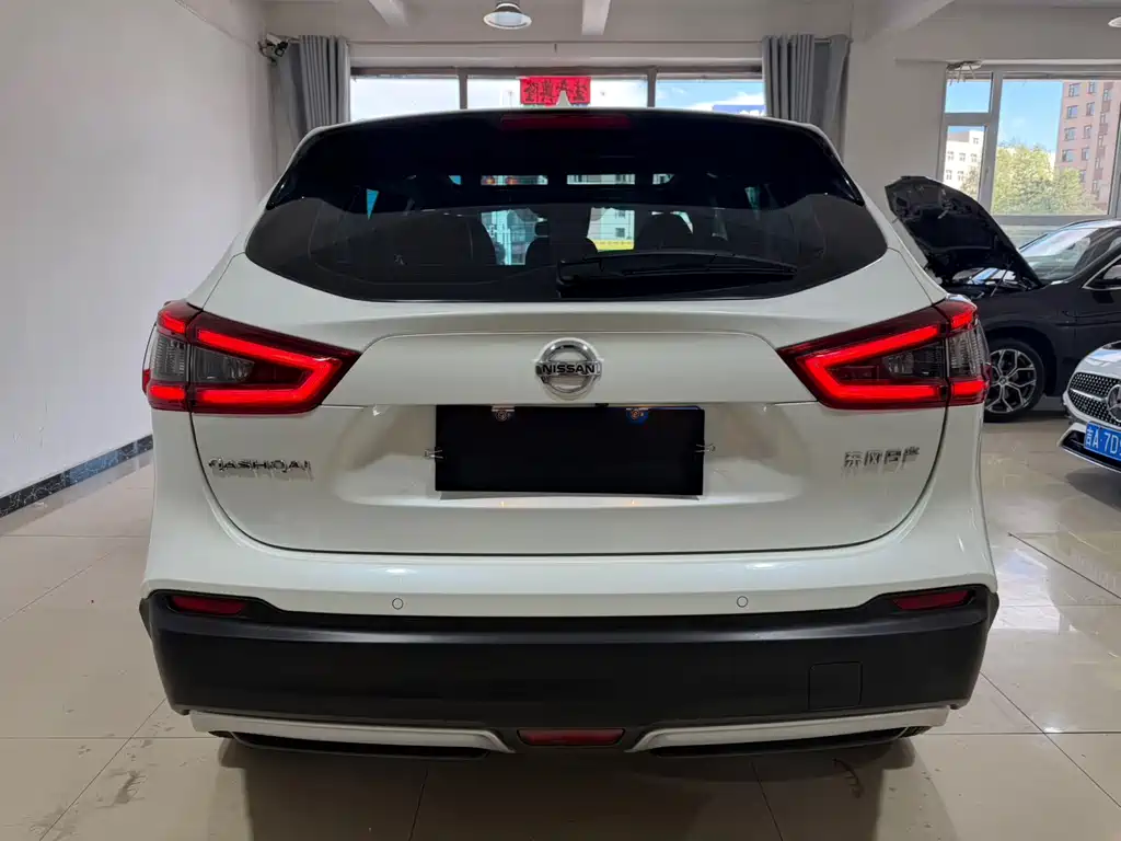Nissan Qashqai 2023 — фото 5