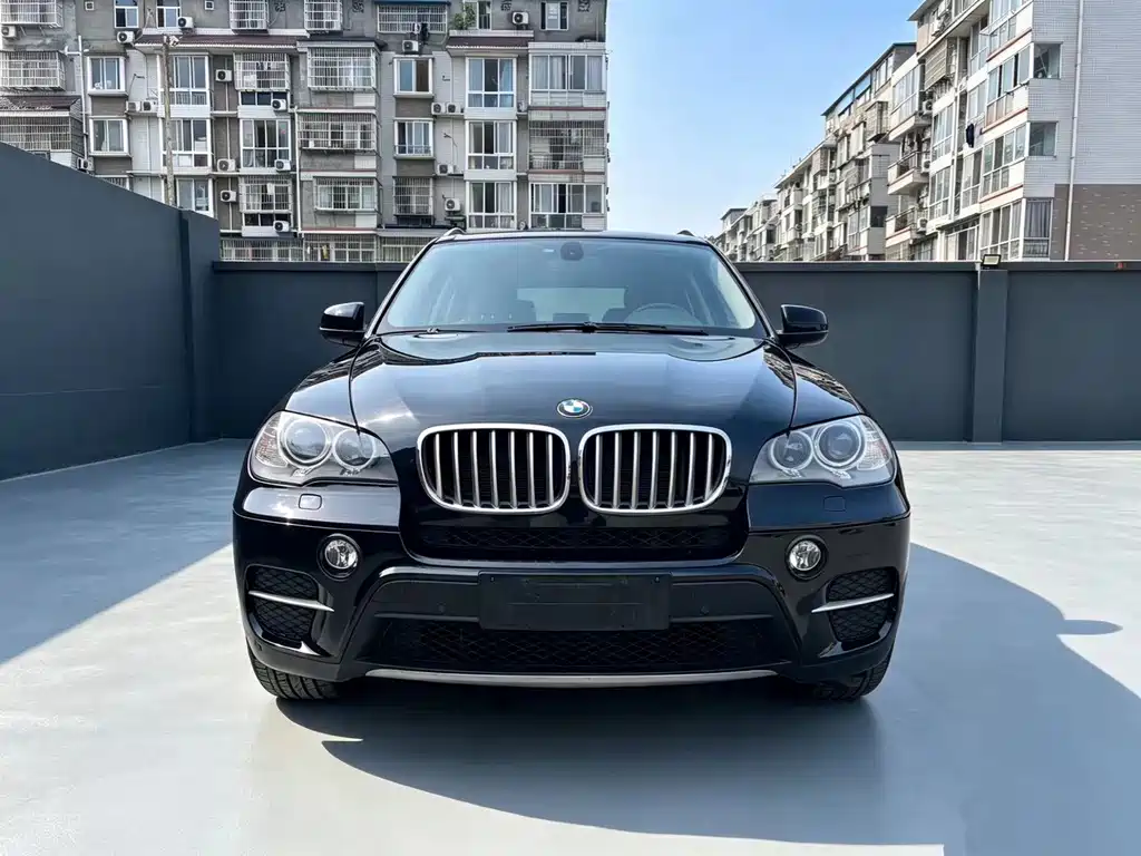 BMW X5 2011 — фото 2