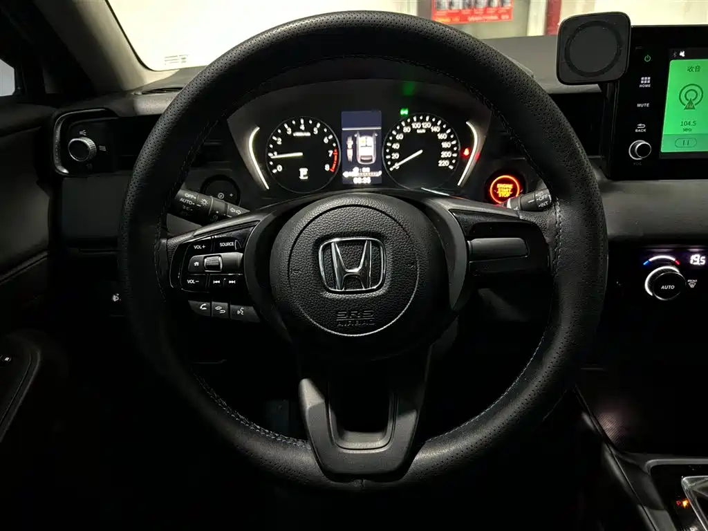 Honda Vezel 2023 — фото 12
