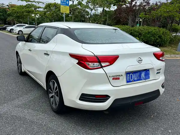 Nissan Bluebird 2020