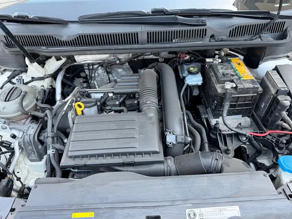 Volkswagen Touran 2018 — фото 15