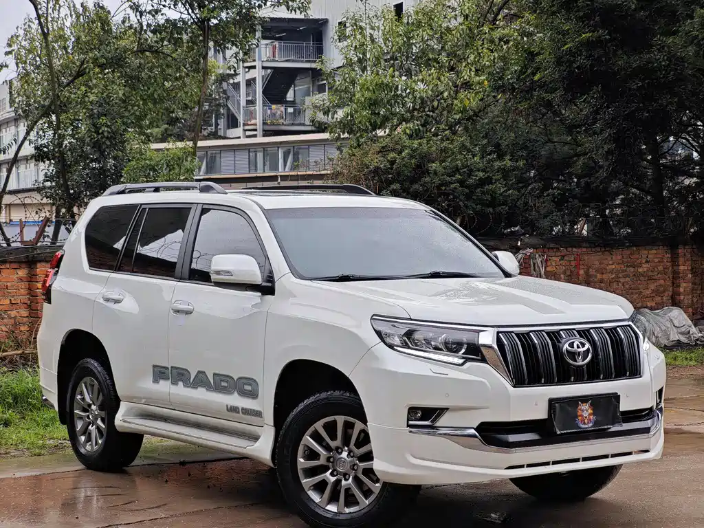 Toyota Prado 2019 — фото 3