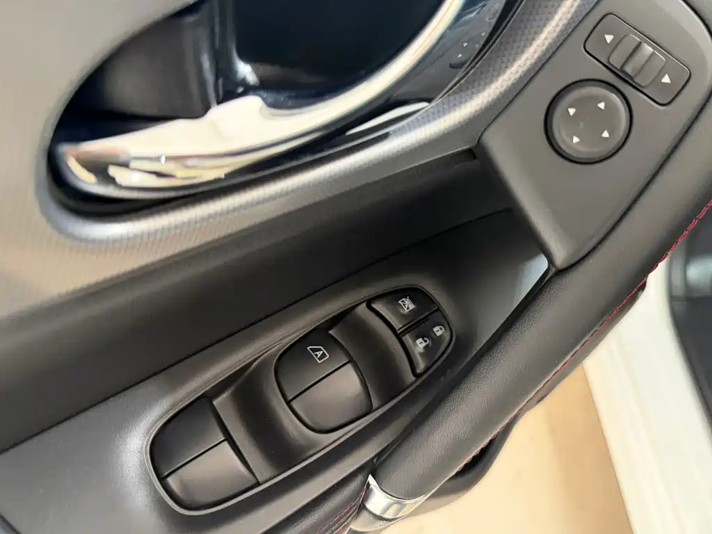 Nissan Qashqai 2023 — фото 16