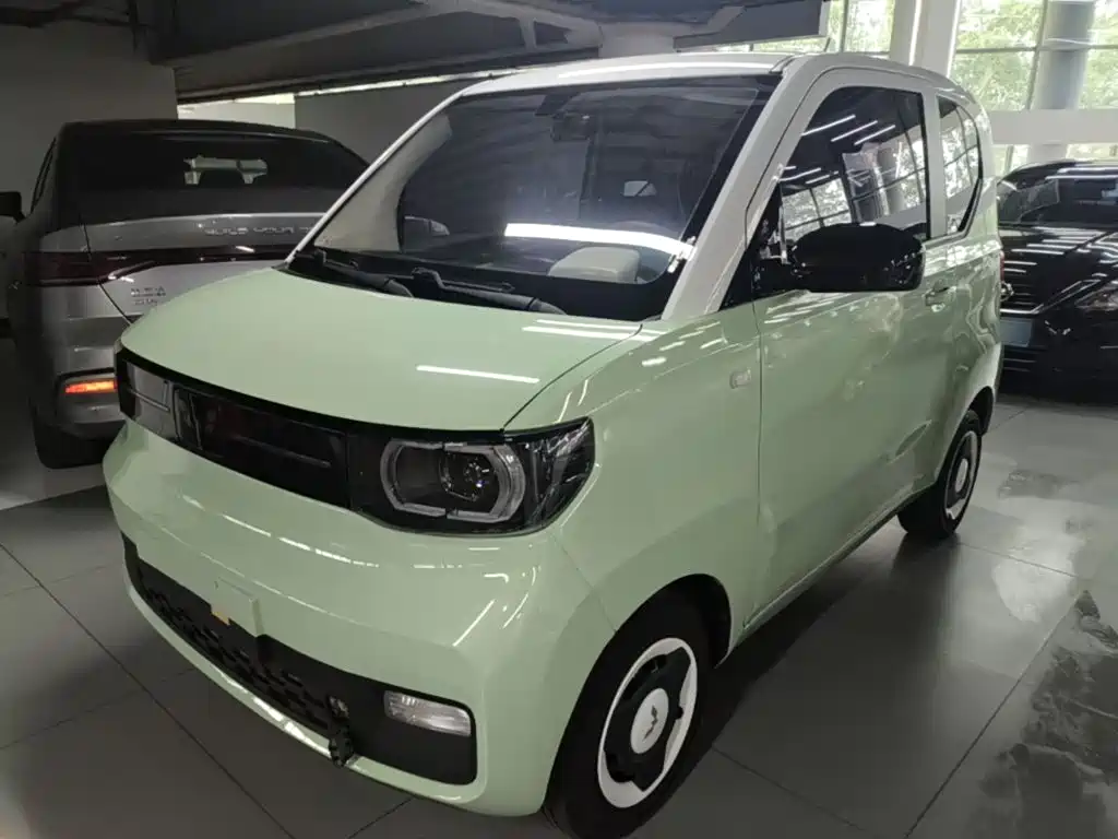Wuling MINIEV 2023 — фото 2
