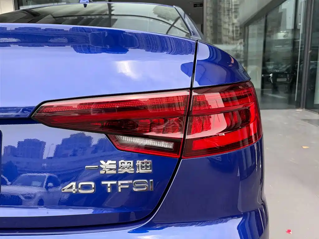 Audi A4L 2020 — фото 15