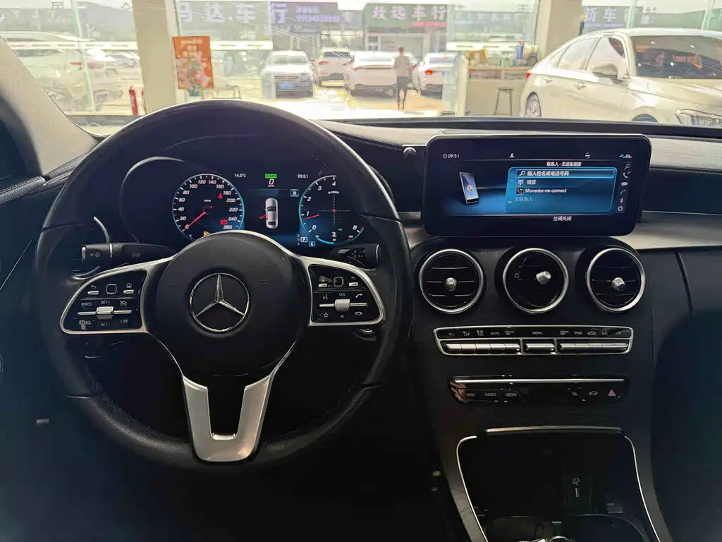 Mercedes-Benz C-Class 2019 — фото 9