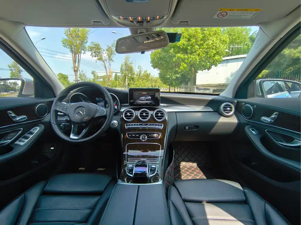 Mercedes-Benz C-Class 2015 — фото 9