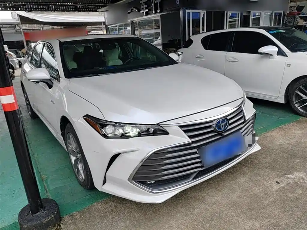 Toyota Avalon 2022 — фото 4