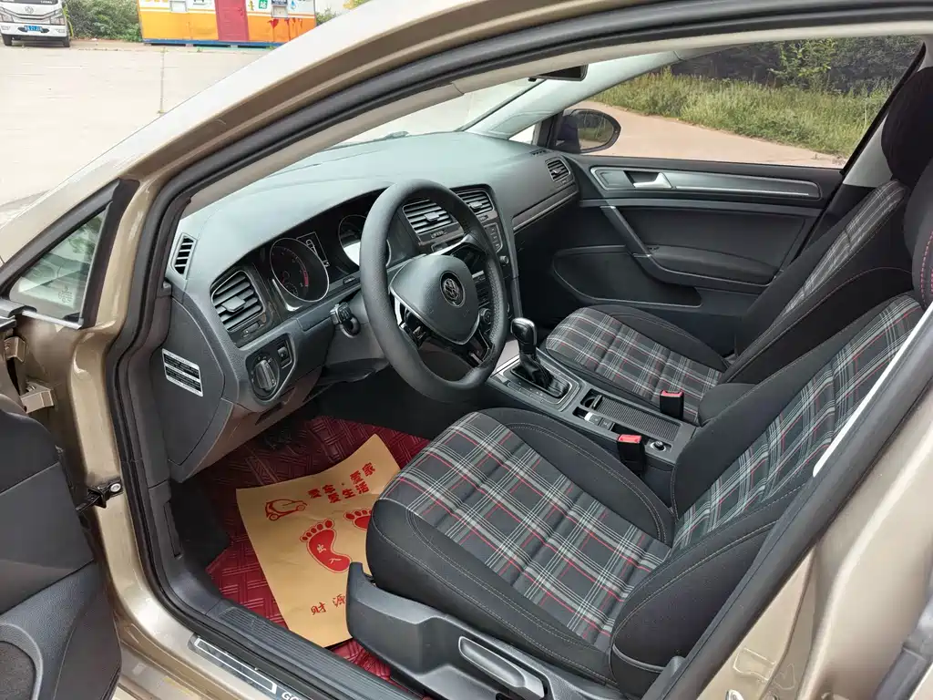Volkswagen Golf 2017