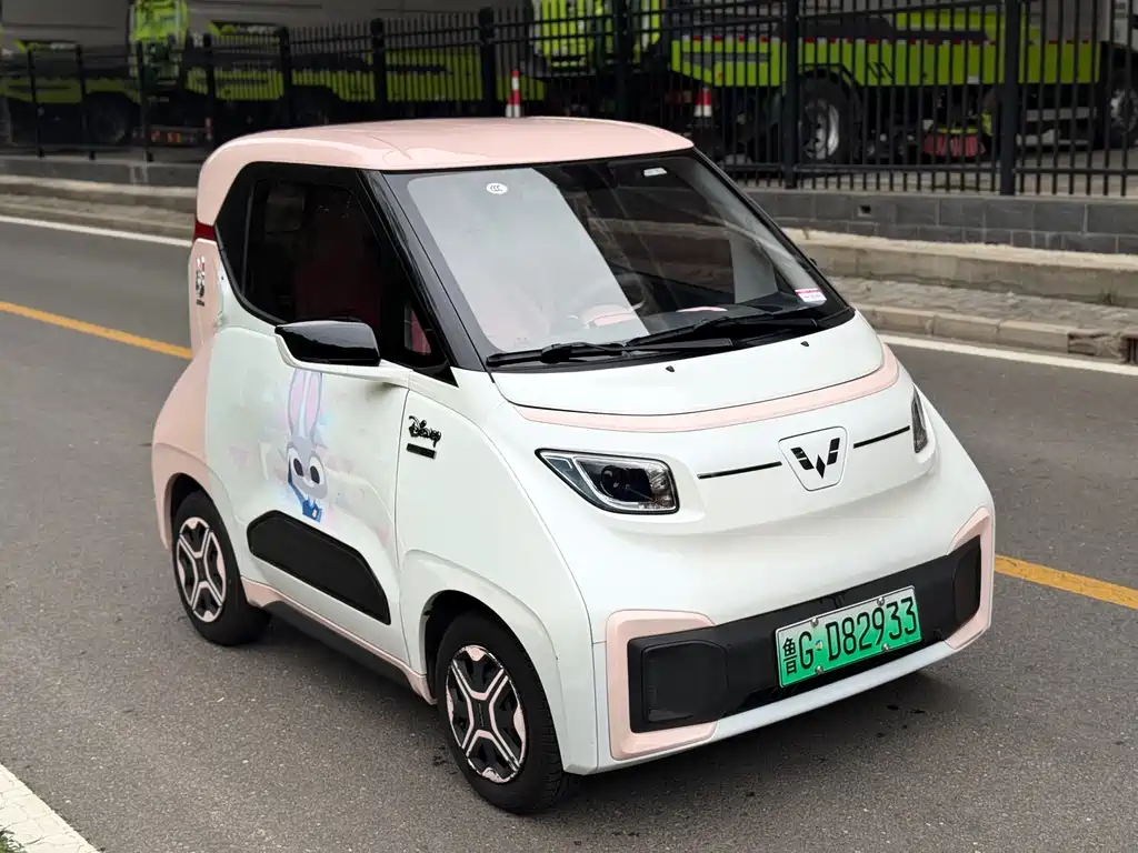 Wuling Nano EV 2021 — фото 3