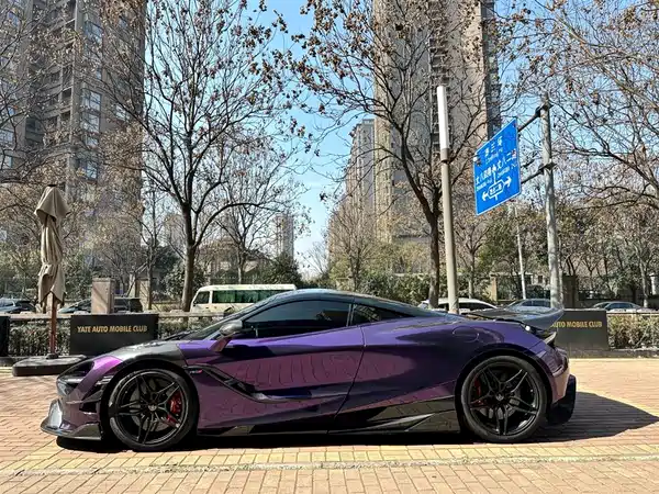 McLaren 720S 2018
