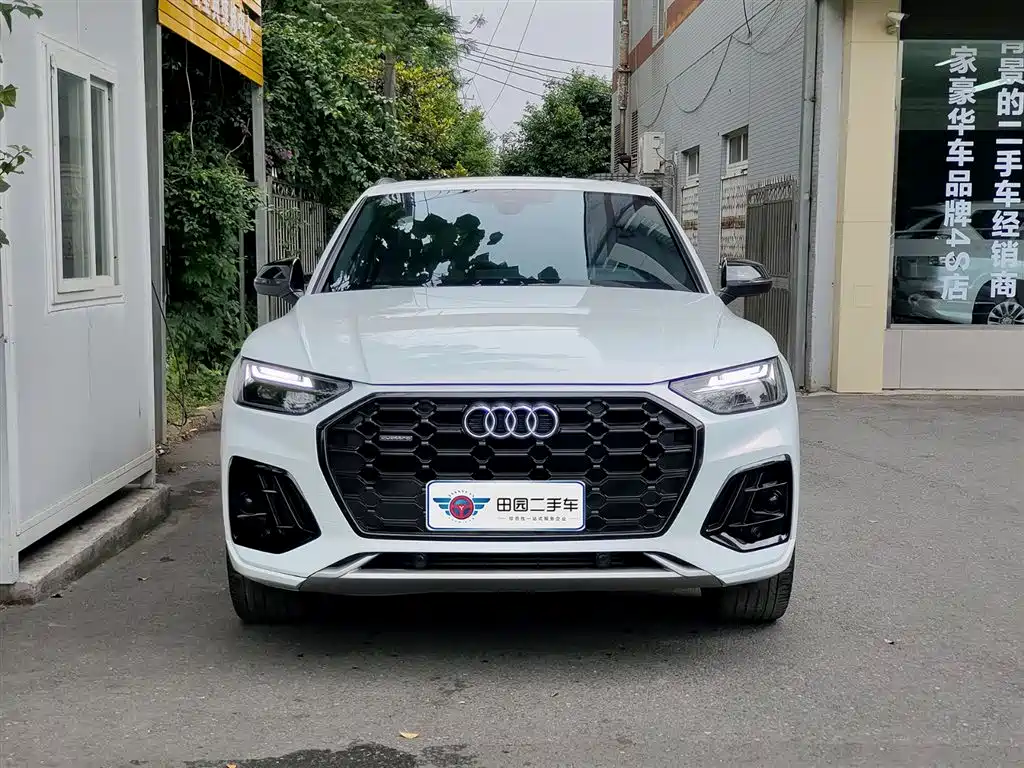 Audi Q5L 2023 — фото 2