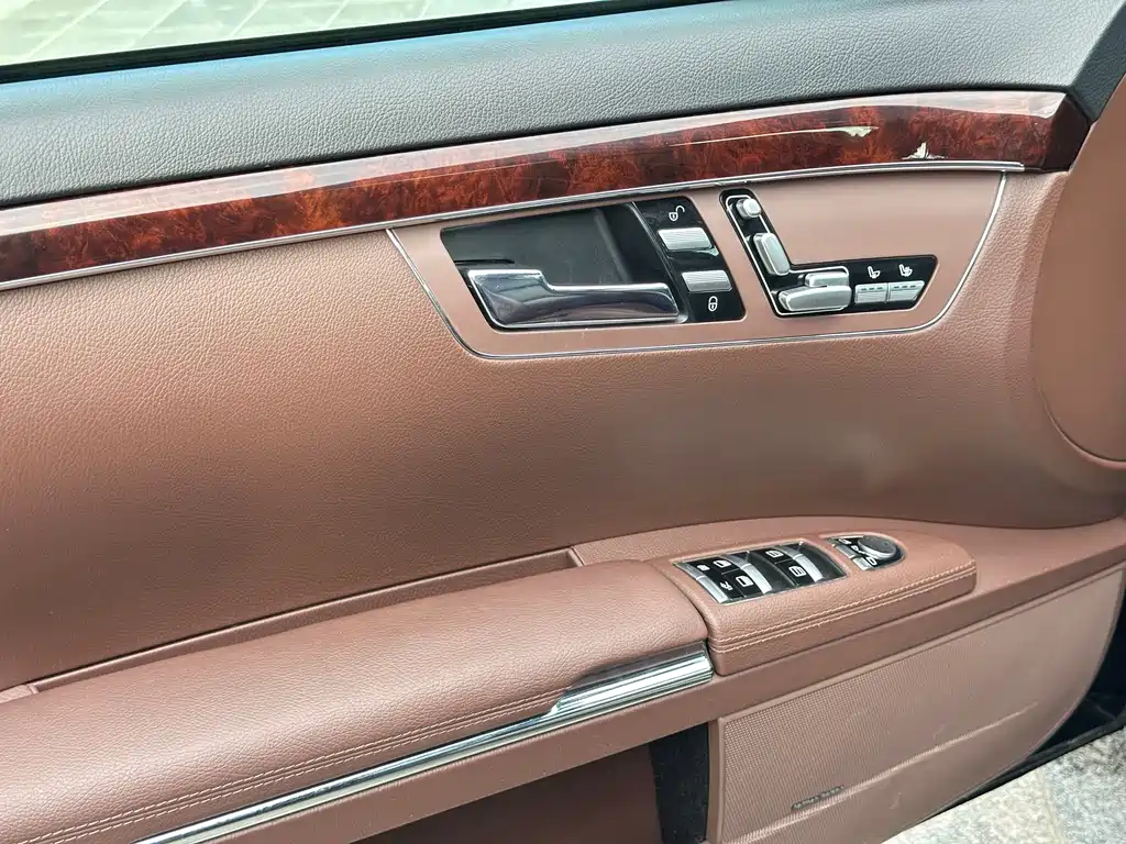 Mercedes-Benz S-Class 2012 — фото 13
