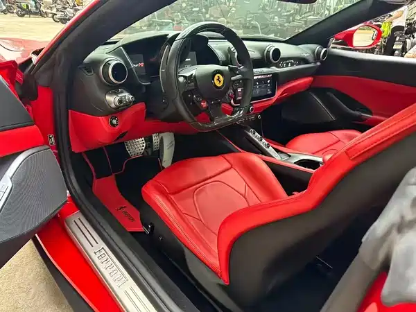 Ferrari Portofino 2022