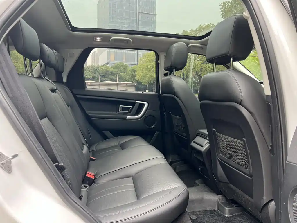 Land Rover Discovery Sport 2019 — фото 15