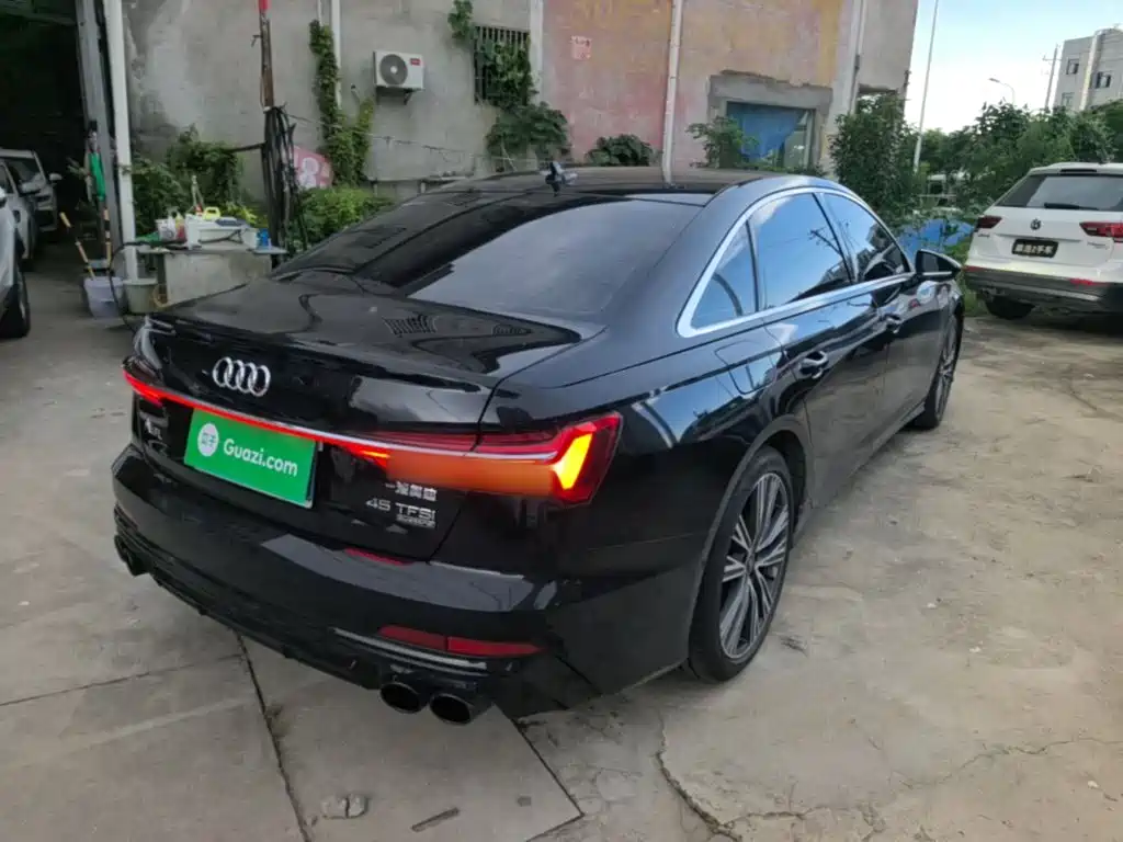 Audi A6L 2025