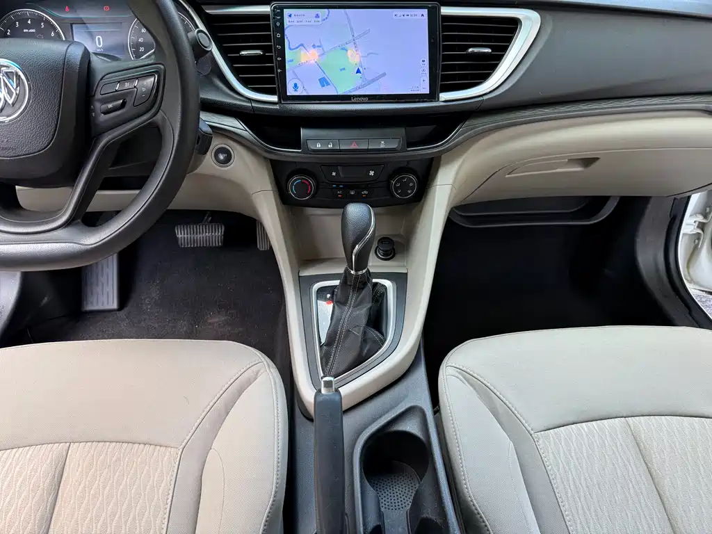 Buick Excelle 2015 — фото 13