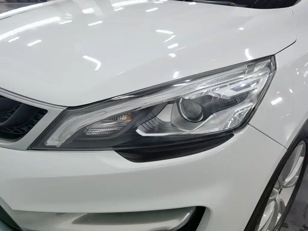 Geely Emgrand GS 2017