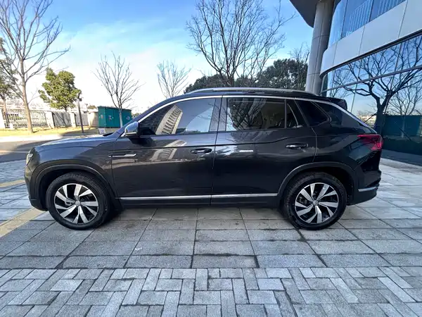 Volkswagen Tayron 2021