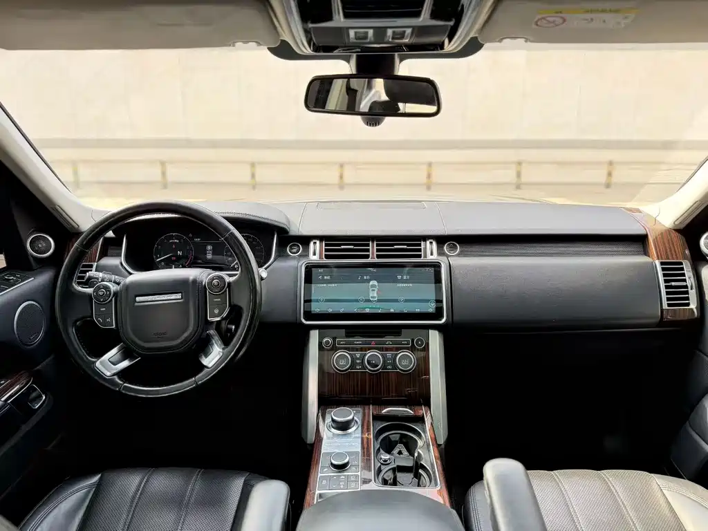 Land Rover Range Rover 2017 — фото 8