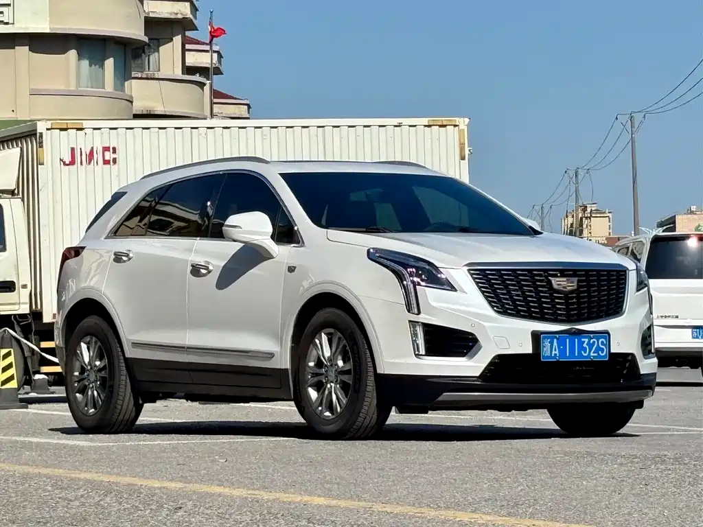 Cadillac XT5 2020 — фото 3