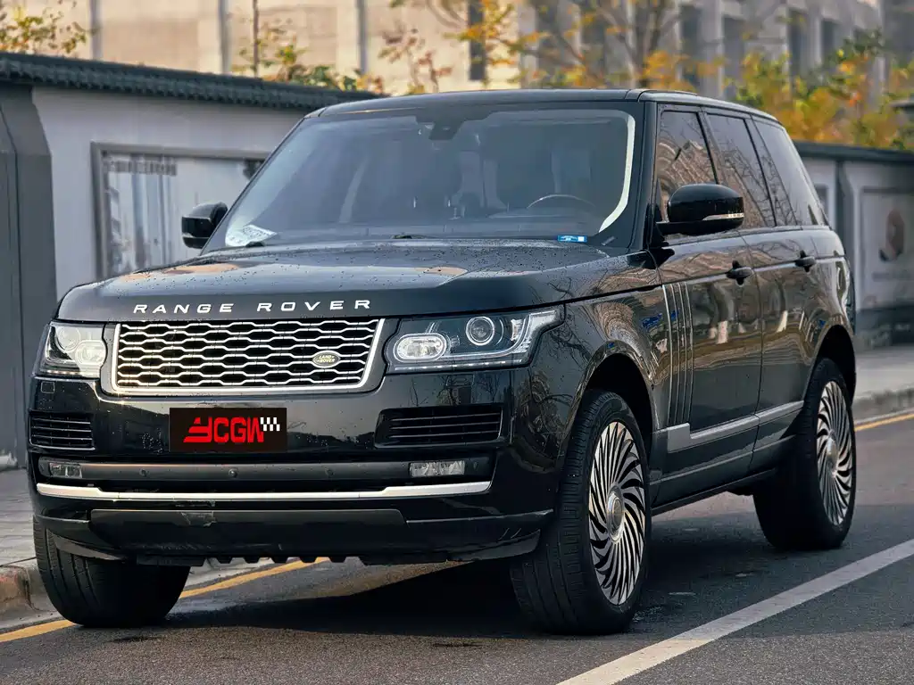 Land Rover Range Rover 2017 — фото 1
