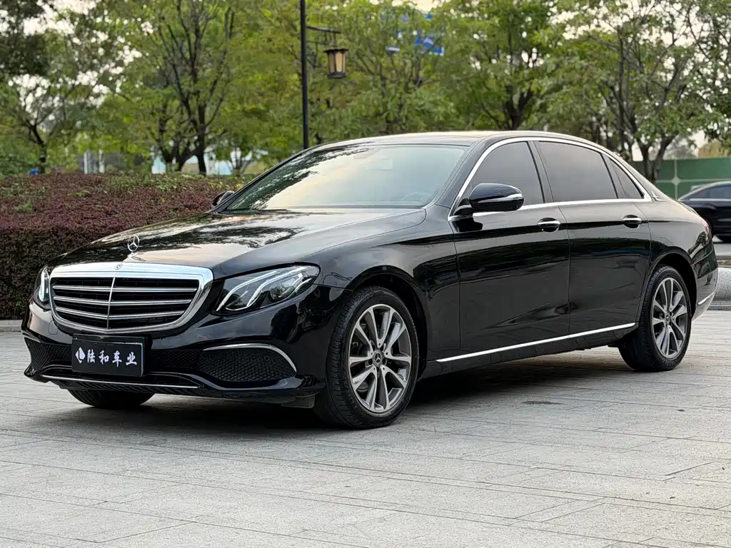 Mercedes-Benz E-Class 2018 — фото 1