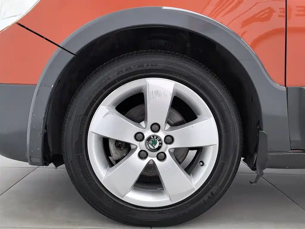 Skoda Fabia 2013 — фото 17