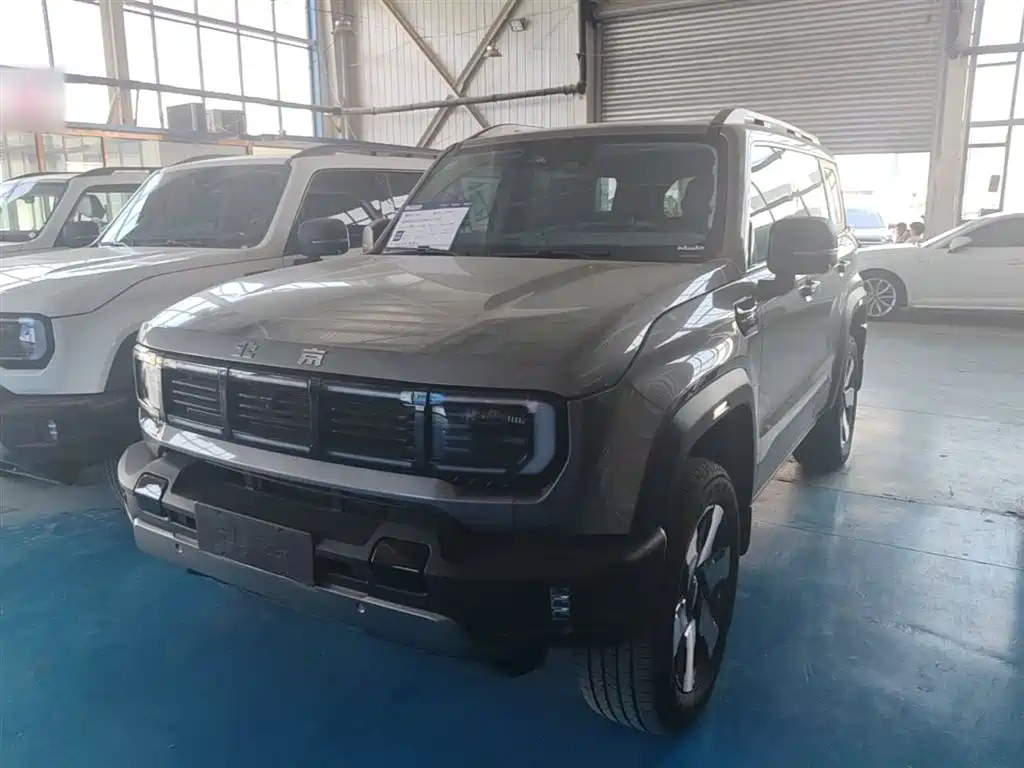 Beijing Off-Road BJ40 EREV 2025