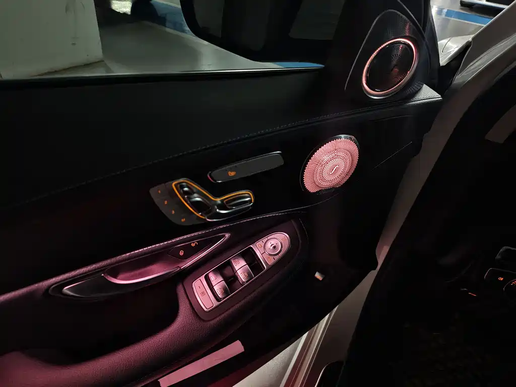 Mercedes-Benz C-Class 2020 — фото 11