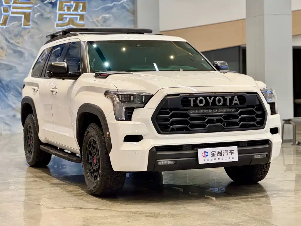 Toyota Sequoia 2025 — фото 3
