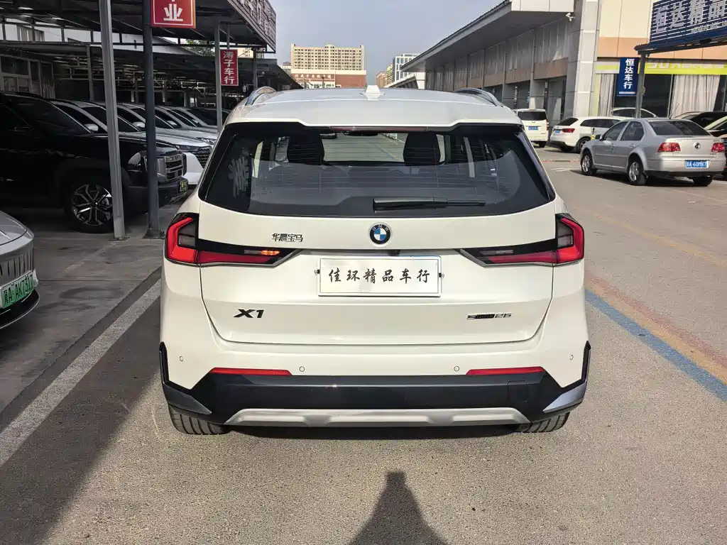 BMW X1 2025 — фото 15