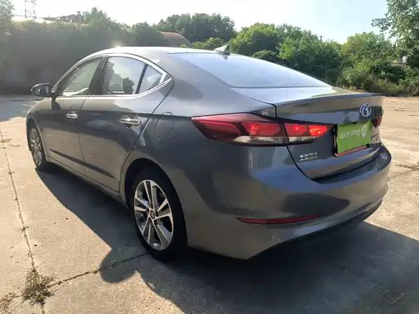 Hyundai Celesta 2017