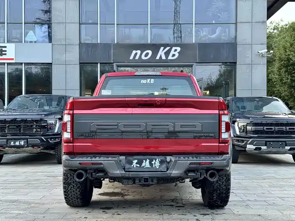Ford F-150 Raptor 2025