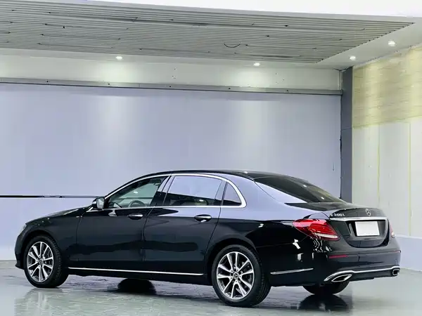 Mercedes-Benz E-Class 2020