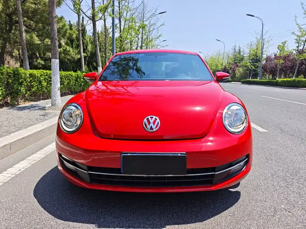 Volkswagen Beetle 2015 — фото 4
