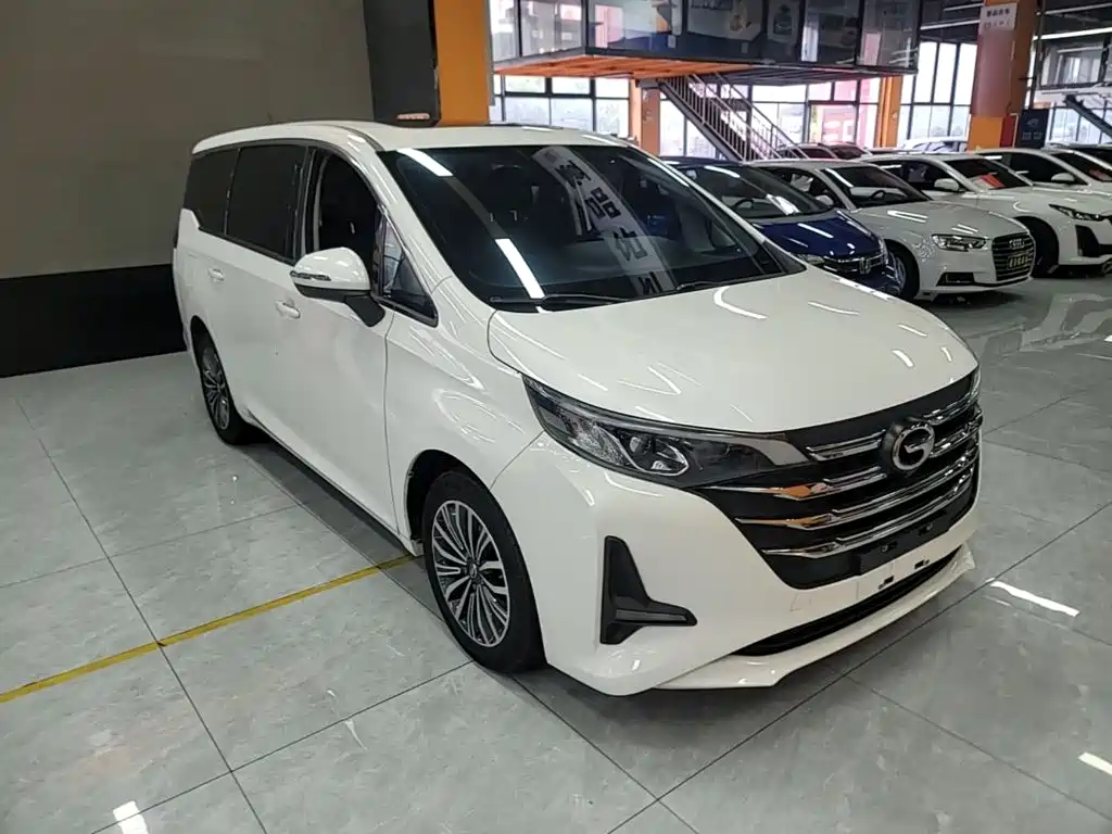 GAC Motor Trumpchi M6 2021 — фото 4