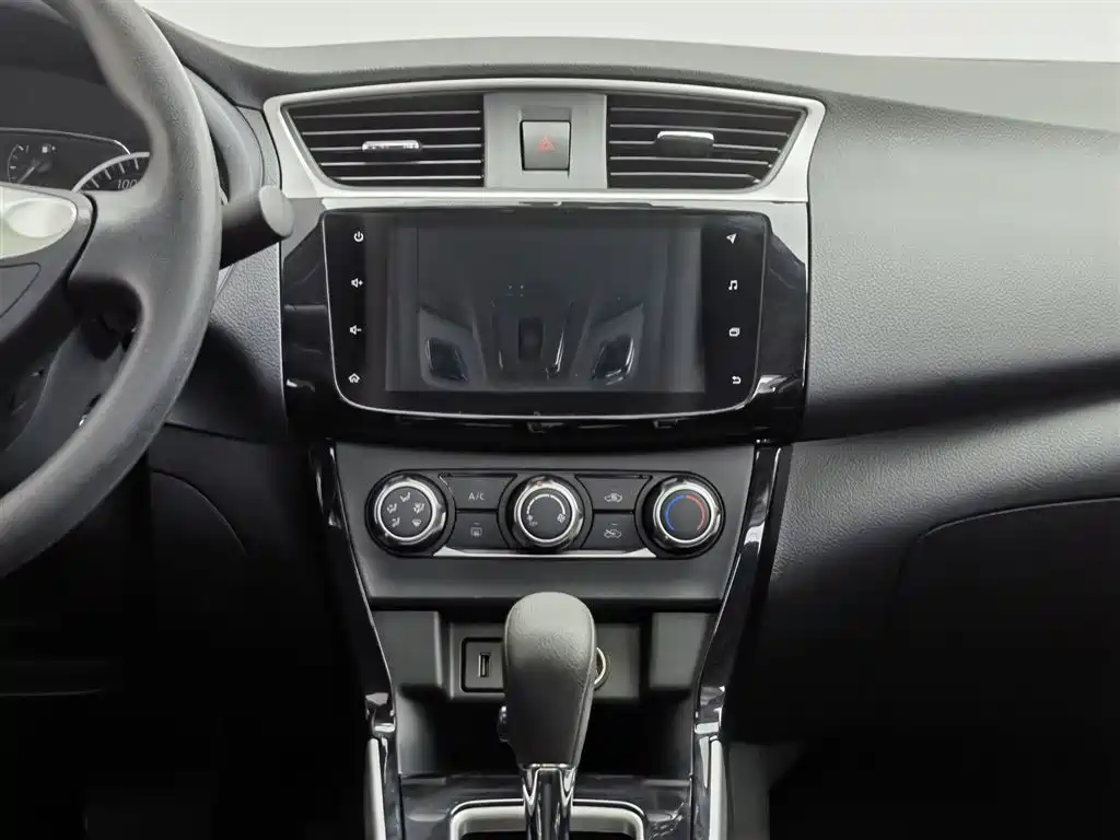 Nissan Sylphy 2021 — фото 12