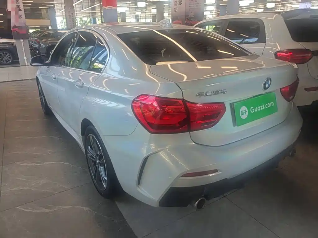 BMW 1 Series 2022