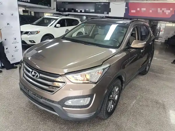 Hyundai Santa Fe 2015