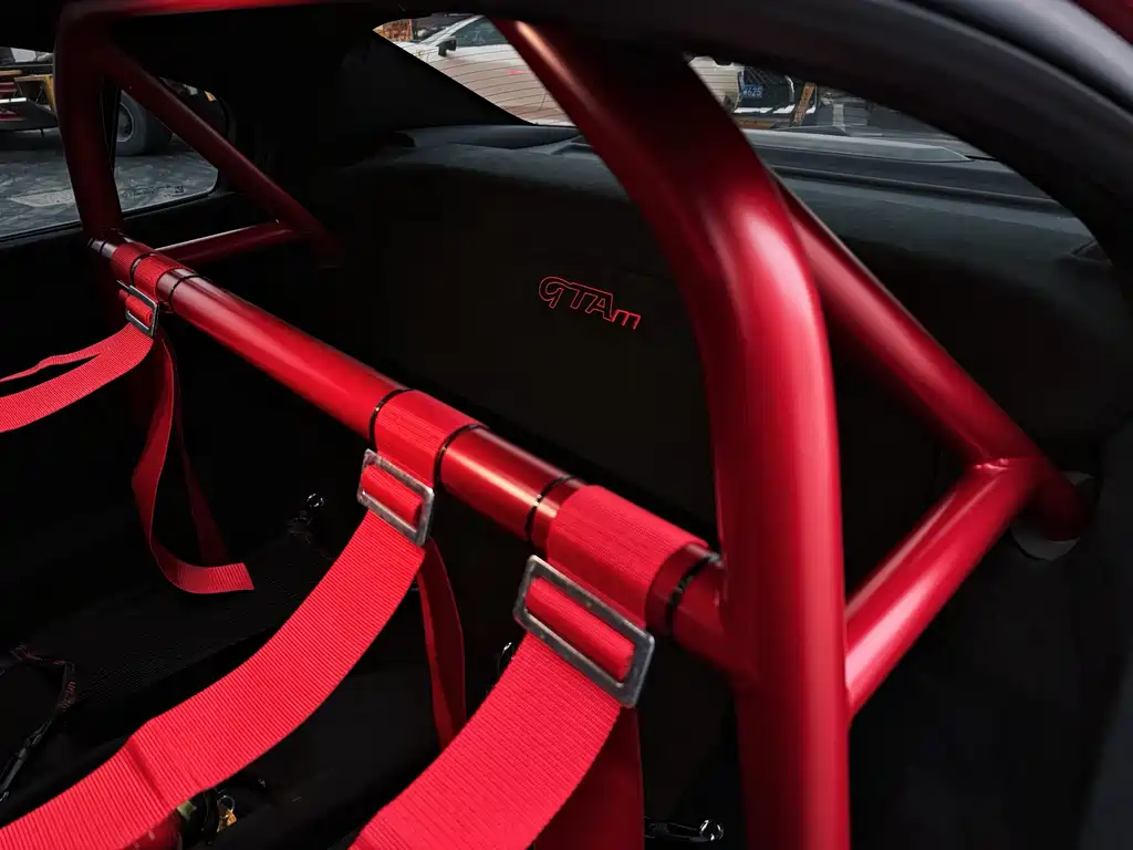 Alfa Romeo Giulia 2023 — фото 17