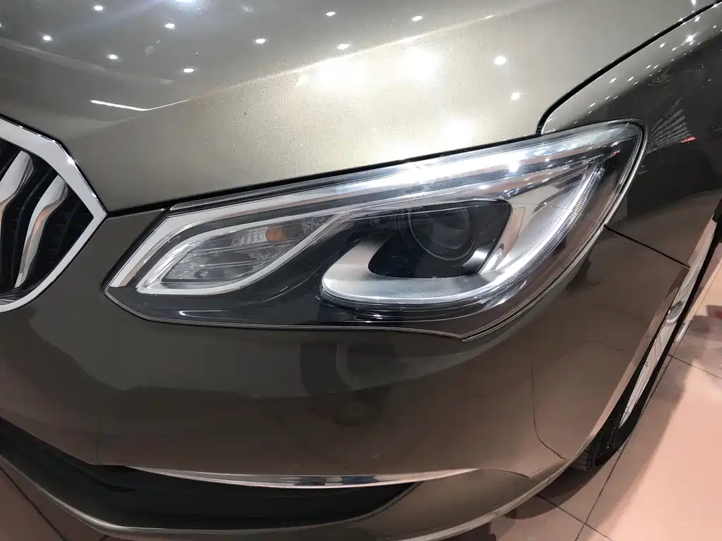 Buick Excelle 2018 — фото 13