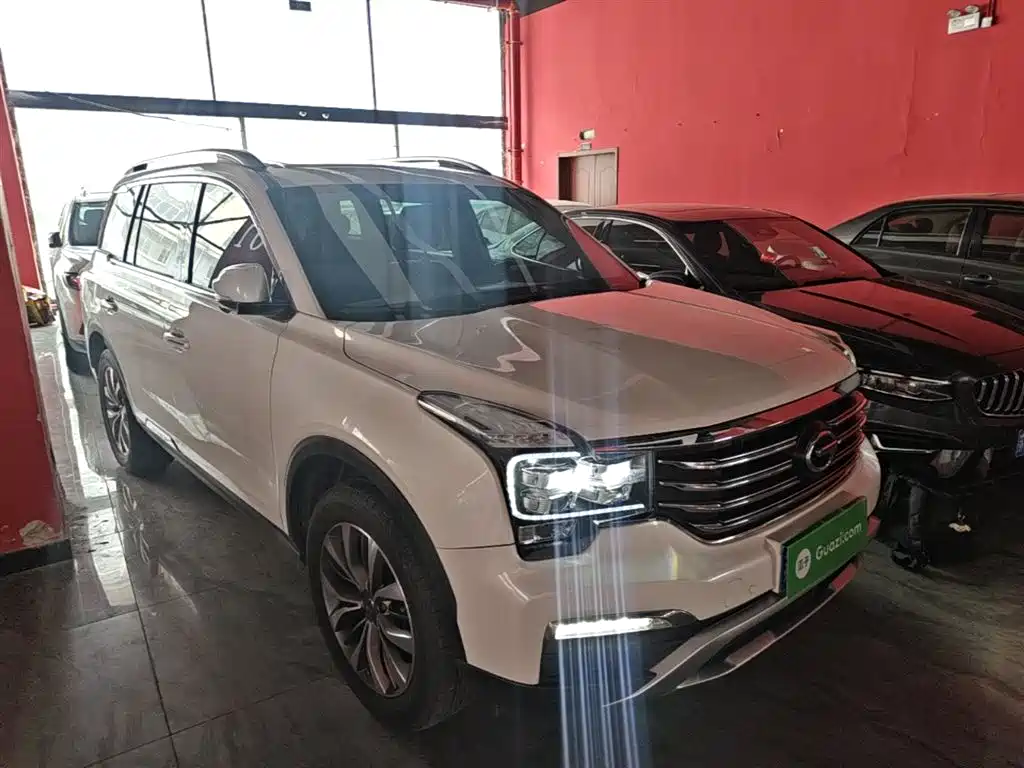 GAC Motor Trumpchi GS8 2017 — фото 4