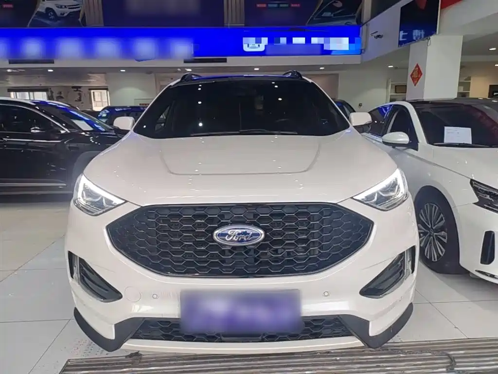 Ford Edge 2020 — фото 3