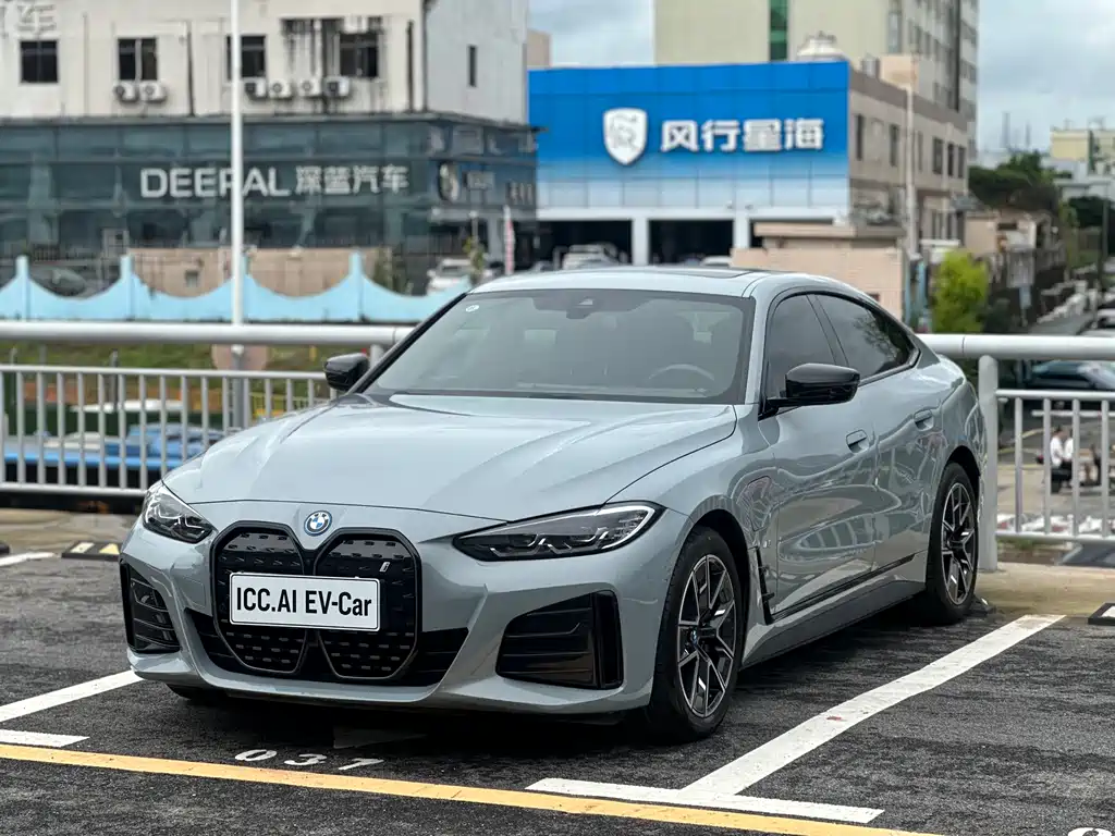 BMW i4 2024