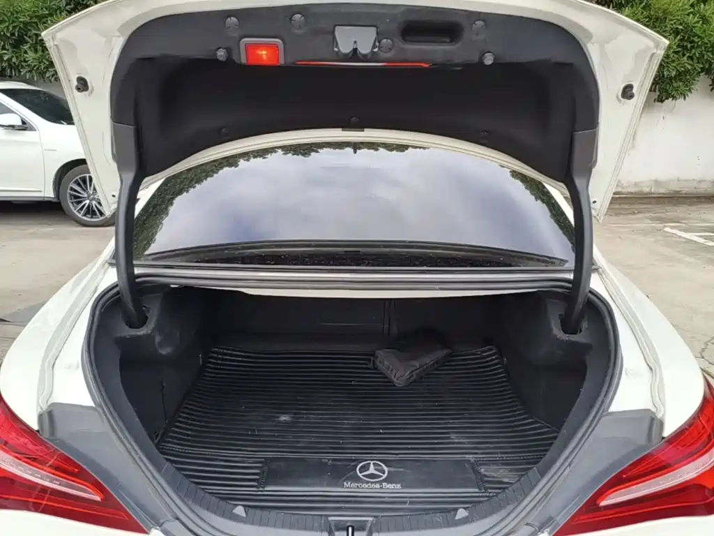 Mercedes-Benz CLA 2017 — фото 19