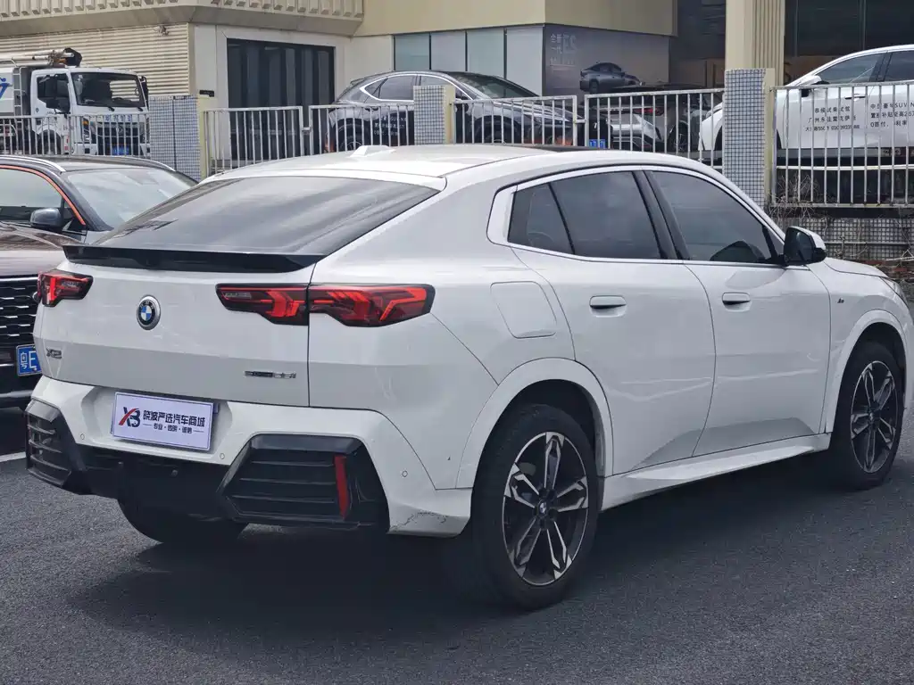 BMW X2 2025 — фото 3